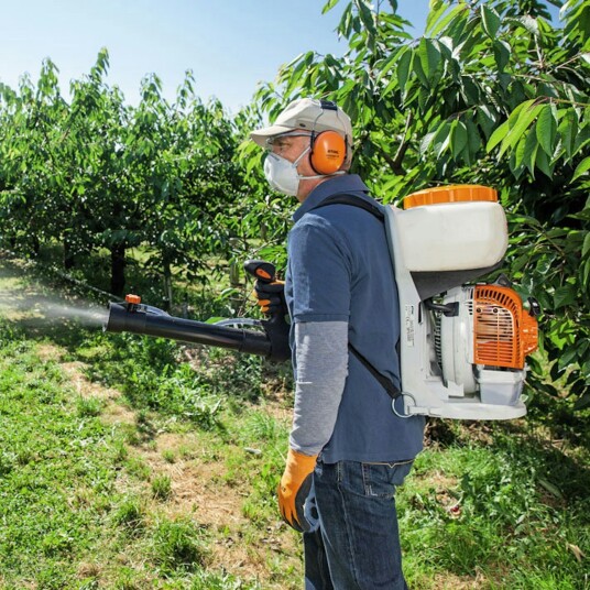 Stihl Sr 200 Ryggtåkesprøyte Stihl Sr 200 Ryggtåkesprøyte