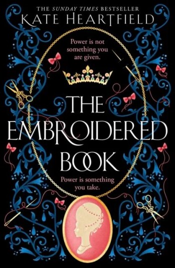 The Embroidered Book Av Kate Heartfield