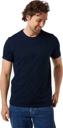 Saint Vincent Austin Tee