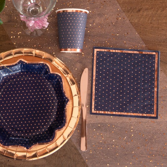 Servietter Prikkete Navy/Roségull 20 pakning