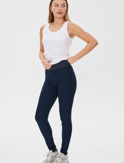 FREE/QUENT Fqshantal-Pa-Power - Navy - XL FREE/QUENT Fqshantal-Pa-Power - Navy - XL