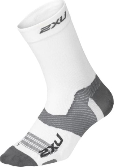2XU Vectr Light Cushion Crew Sock 35-37.5, White/Grey