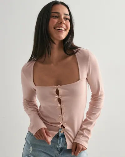 Nelly   Rosa   Square Bow LS Top