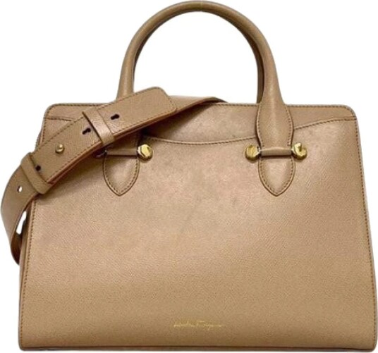 Salvatore Ferragamo Pre owned Dame Pre owned Beige ONE SIZE,