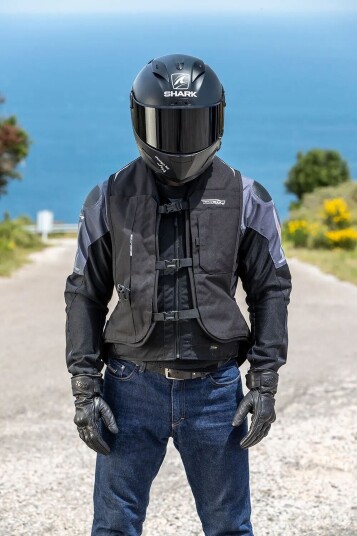 Helite Turtle II Svart Airbag Helite Turtle II Svart Airbag