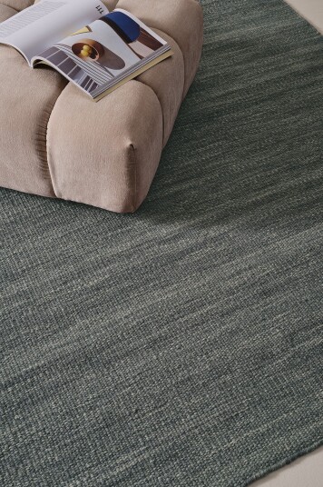 Jotex Ullteppe Bomull/Polyester/Viskose/Ull Stålblå COMO 207929402474 Jotex Ullteppe Bomull/Polyester/Viskose/Ull Stålblå COMO 207929402474