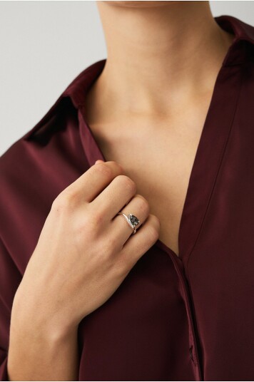 Ellos Collection Ring med avlang stein Sølv