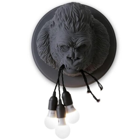 Karman Ugo Rilla Vegglampe Matt Grå Karman Ugo Rilla Vegglampe Matt Grå