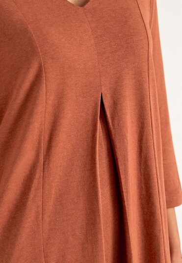 Jerseytunika med krøllet detalj Jerseytunika med krøllet detalj