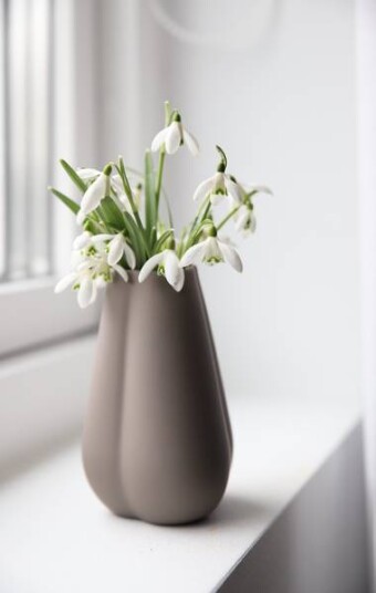 Cooee Design Clover Vase Mud Cooee Design Clover Vase Mud