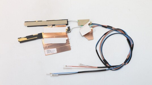 Lenovo Trådløst Antennekit For Thinkpad T15 Gen 2 FRU01ER099