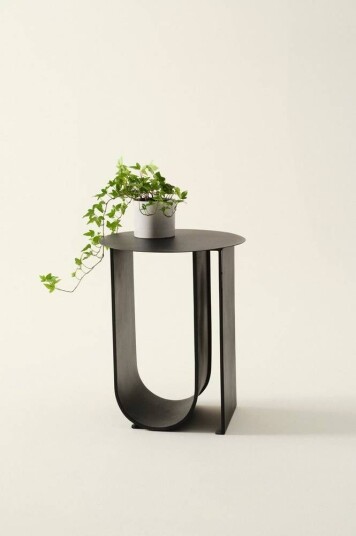 Jotex LOSTALLO sidebord, diameter 40,5 cm Svart marmor izmir/røykfarget mattsvart 1723278-03-0 1723278-01-0