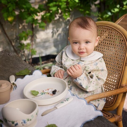 Elodie Langermet Smekke Fairytale Forest 1-3 år i Resirkulert Polyester Elodie Langermet Smekke Fairytale Forest 1-3 år i Resirkulert Polyester