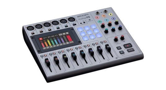 Zoom PodTrak P8 BTA-2 Bundle Zoom PodTrak P8 BTA-2 Bundle