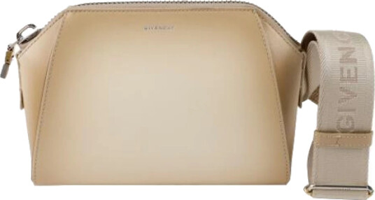 Givenchy Dame Beige