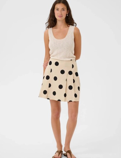 Culture Cutika Mini Skirt Cream 42