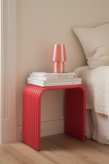 Ellos Home Krakk/sidebord Multron 26x45 cm Rød
