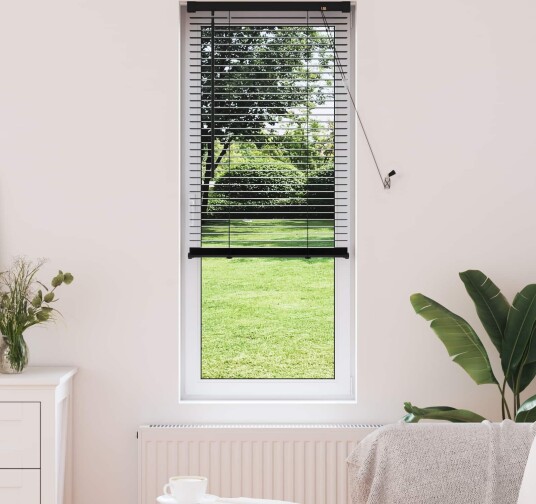 vidaXL Venetiansk persienne Svart 150 x 60 cm 25 mm PVC vidaXL Venetiansk persienne Svart 150 x 60 cm 25 mm PVC