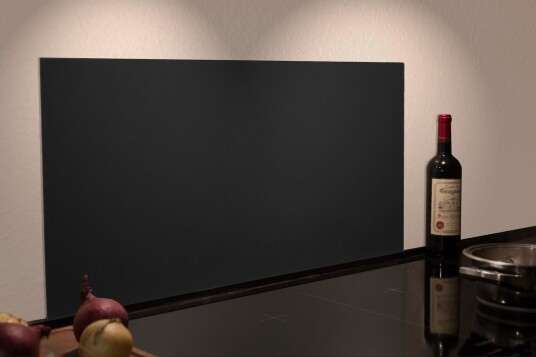 MILLEX BESKYTTELSESPLATE 40X80 CM SORT GLASS MILLEX BESKYTTELSESPLATE 40X80 CM SORT GLASS