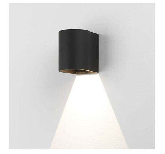 Astro Dunbar 100 Vegglampe Svart