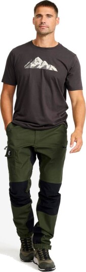 Revolutionrace Herre Overdeler T skjorter Easy Graphic Mount Lines T shirt Herre Anthracite XS