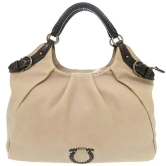 Salvatore Ferragamo Dame Beige