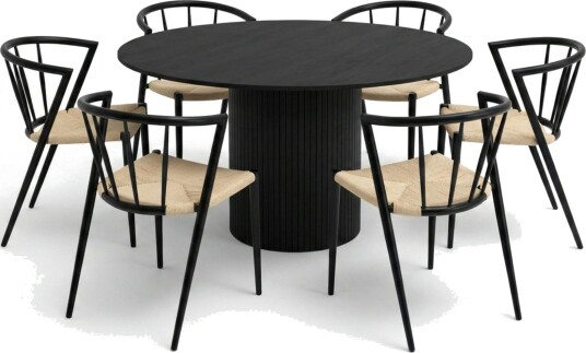 Kopparbo spisegruppe rund 130 cm svart med 6 Winston spisestoler Svart Kopparbo spisegruppe rund 130 cm svart med 6 Winston spisestoler Svart