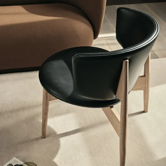 Ferm Living Herman Loungestol Envy Leather   Oak/Black