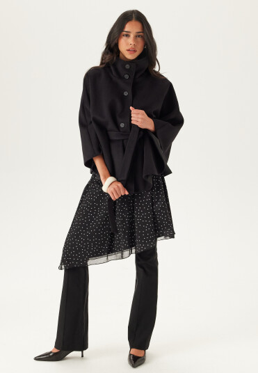 Bubbleroom High Collar Cape