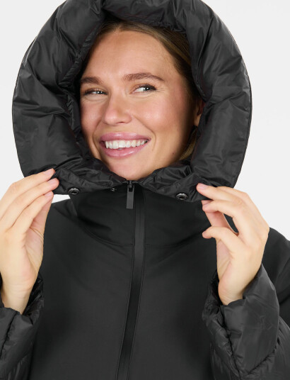 Athlecia Heley W Jacket - Black - 46 Athlecia Heley W Jacket - Black - 46