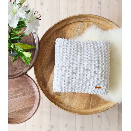 Mor Anette Boblepute av Milla Billa Garnpakke til heklet Mor Anette Boblepute Str 45 x 45 cm