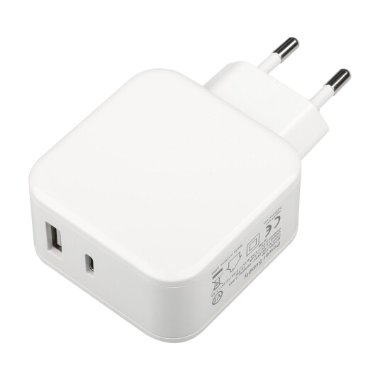 DACOTA PLATINUM 12W/18 W USB-A OG USB-C-LADER 2P, HVIT