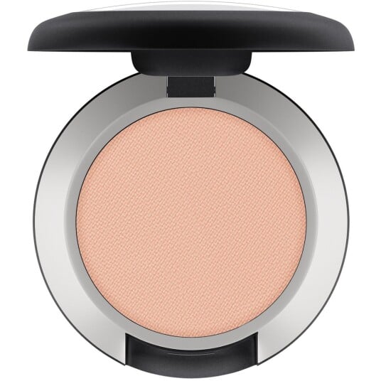 MAC Cosmetics Powder Kiss Soft Matte Eye Shadow 1,5 g Best Of Me MAC Cosmetics Powder Kiss Soft Matte Eye Shadow 1,5 g Best Of Me