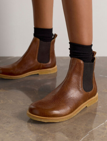 ANGULUS Booties Flat With Elastic Brown 40.5