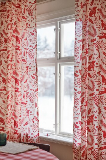 Jotex Gardin 2pakke antikkhvit/rød WONDERWORLD 217875701250