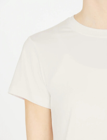 Athlecia Pacy V2 W S/S Tee White 40 Athlecia Pacy V2 W S/S Tee White 40