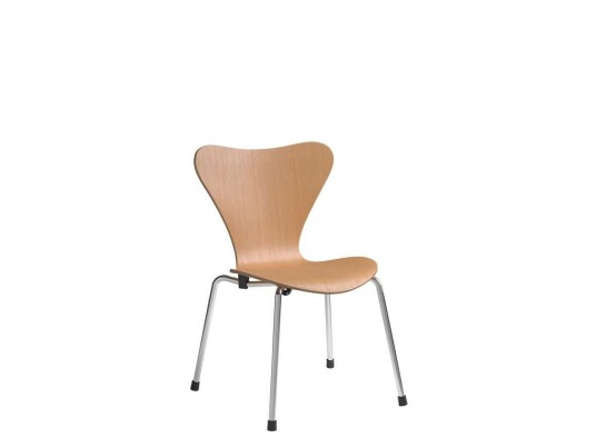Fritz Hansen Series 7™ Children's Chair Oregon Pine Fritz Hansen