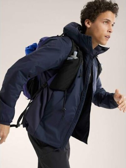Arc'teryx Men's Atom Hoody Black Sapphire S Arc'teryx Men's Atom Hoody Black Sapphire S