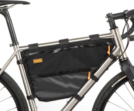 Restrap Full Frame Taske, Svart, 7,5 Liter