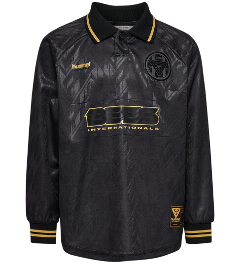 Hummel Hmljr Loose Bay Soccer Jersey L/S Black 104 Hummel Hmljr Loose Bay Soccer Jersey L/S Black 104
