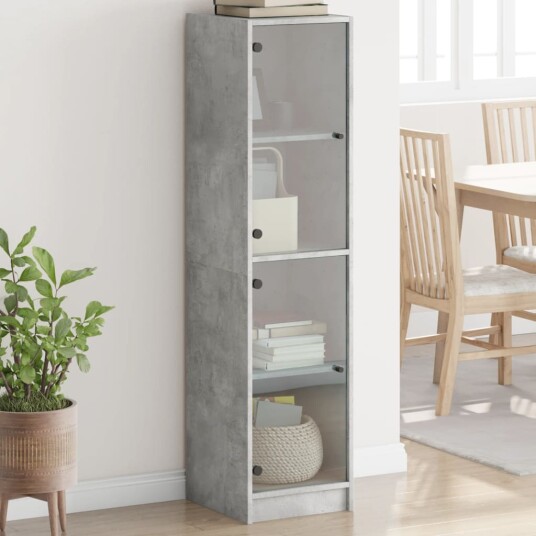 Highboard med glassdører betonggrå 35x37x142 cm Highboard med glassdører betonggrå 35x37x142 cm