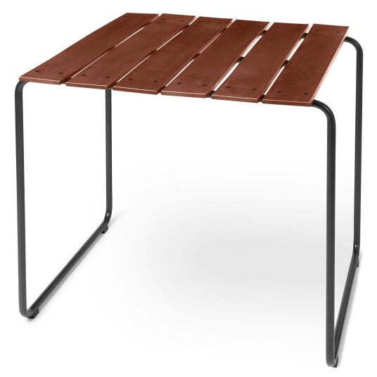 Mater Mater Ocean Bord 70x70 cm Burnt Red Mater Mater Ocean Bord 70x70 cm Burnt Red