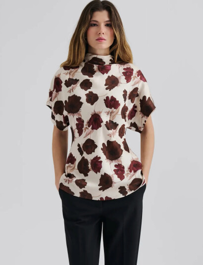 Malina Otilia Draped Half Polo Top - Red - XS Malina Otilia Draped Half Polo Top - Red - XS