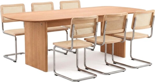 Alma spisegruppe rektangulær 220 cm eik med 6 Build spisestoler Eik