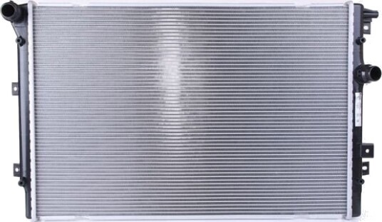 Radiator NISSENS 65330