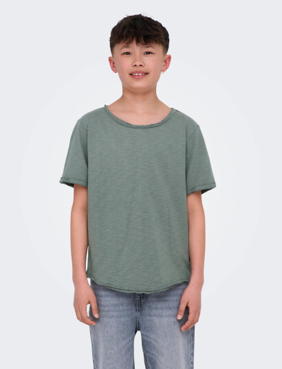 ONLY & SONS Osjbenne Longy Ss Tee Jrs Noos Green 122-128 ONLY & SONS Osjbenne Longy Ss Tee Jrs Noos Green 122-128