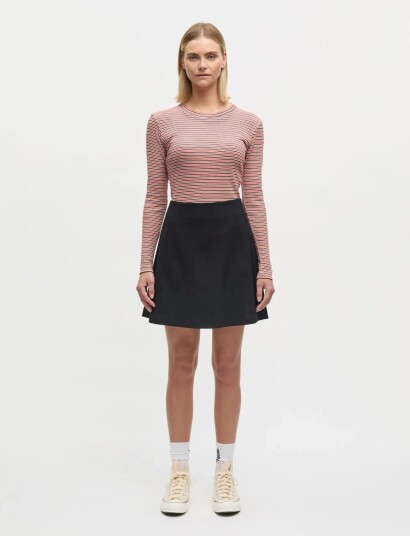 Mads Nørgaard 2X2 Cotton Stripe Tuba Tee Ls Red M Mads Nørgaard 2X2 Cotton Stripe Tuba Tee Ls Red M