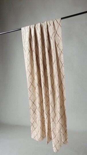 Gardin Rory offwhite Størrelse: 140 x 260 cm Gardin Rory offwhite Størrelse: 140 x 260 cm