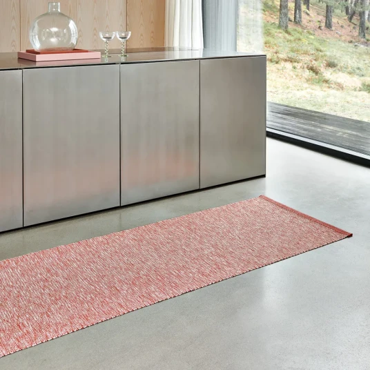 Pappelina Sam teppe 70 x 90 cm Brick/Pale Rose