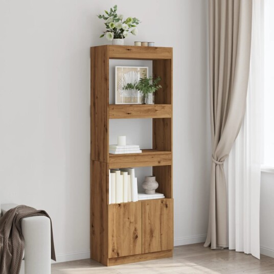 Highboard artisan eik 63x33x180 cm konstruert tre